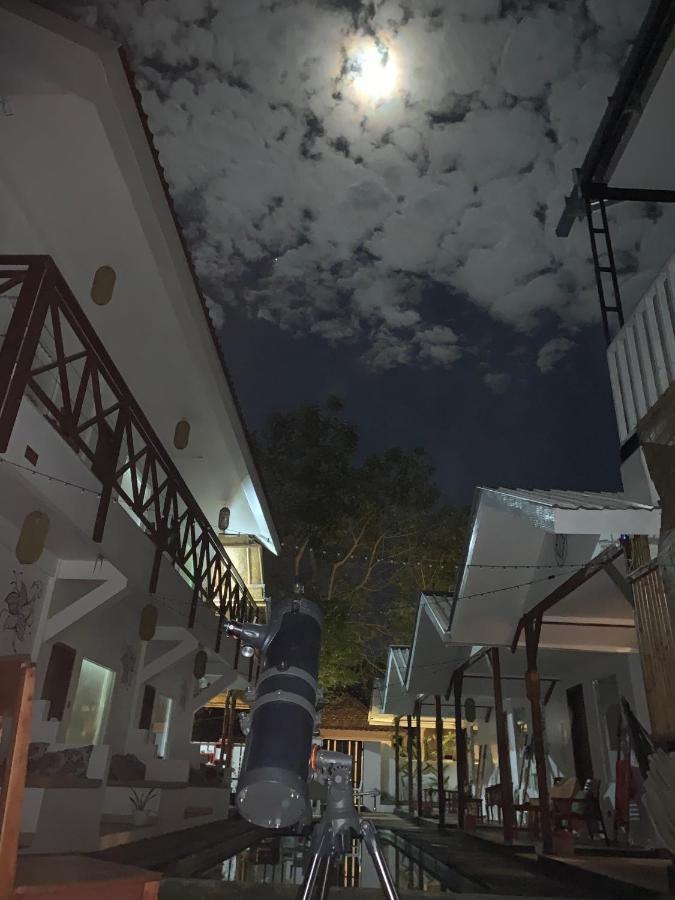 Katara Gili, Boutique Rooms And Bungalows Τζίλι Τραγουανγκάν Εξωτερικό φωτογραφία